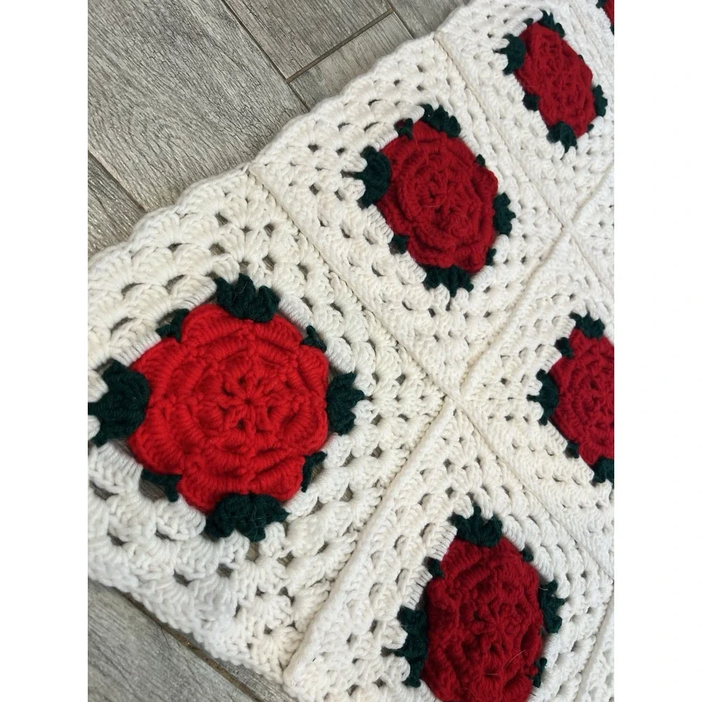 Granny Square‎ Afghan Quilt Blanket 3D Rose Handmade Floral Vintage Cottage core
